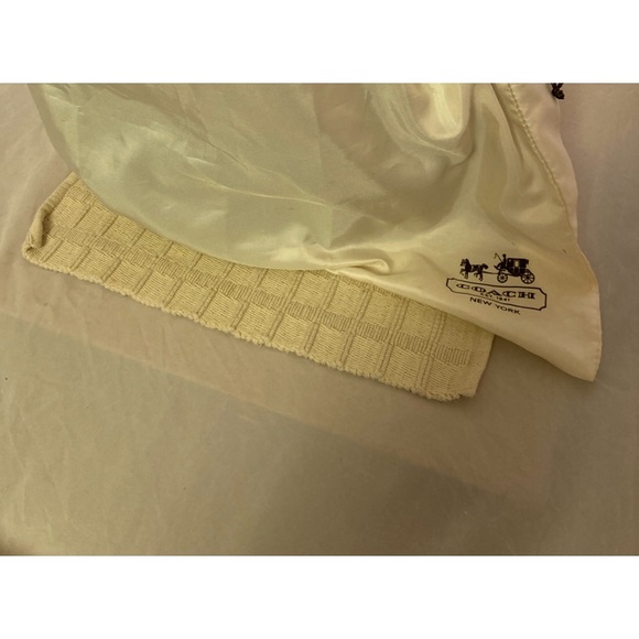 Coach Handbag - Picture 9 of 9